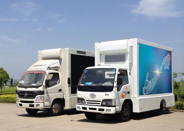 चीन डीसी 5V पी 8 मोबाइल एलईडी ट्रक विज्ञापन, ट्रक घुड़सवार एलईडी स्क्रीन 17 मिमी मोटाई फैक्टरी